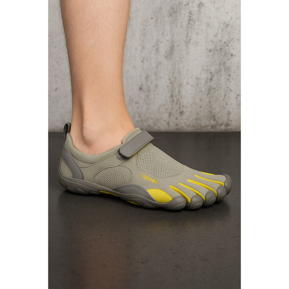 Vibram FiveFingers KSO size 39 (US 8-8.5) Green Preowned - Picture 1 of 6